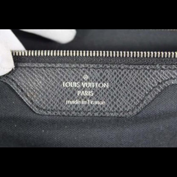 Auth Louis Vuitton Igor ardoise taiga leather bag - Picture 5 of 5